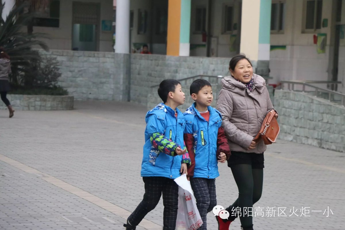 【火一动态】奔跑吧,同学——开学报名工作顺利展开