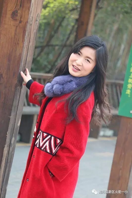 【三八节特辑】自由转换厅堂厨房,充当十足魅力女王