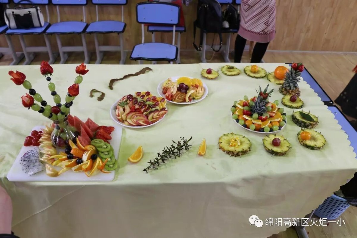 【三八节特辑】自由转换厅堂厨房,充当十足魅力女王
