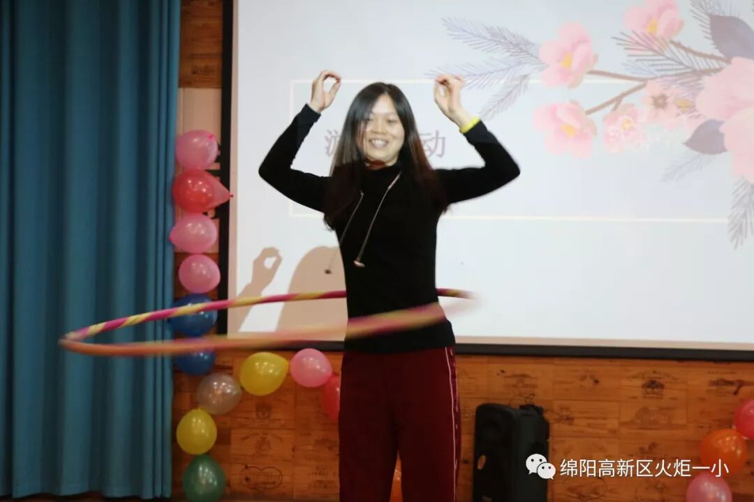 【火一动态】 肆意青春 我们在路上---火炬一小及月社2周年庆典