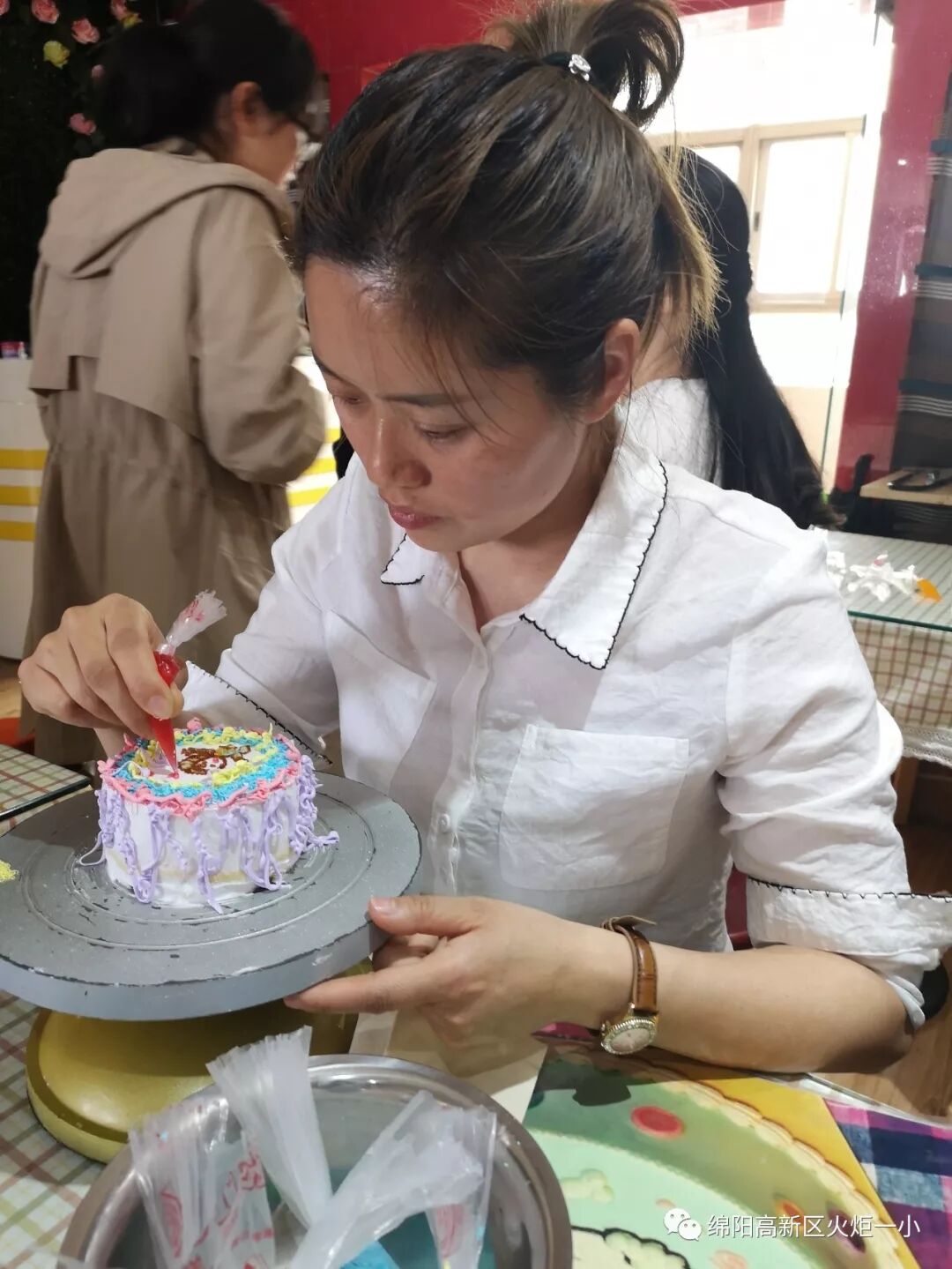 【火一班主任节】烘享幸福，焙感快乐 ——班主任户外拓展活动