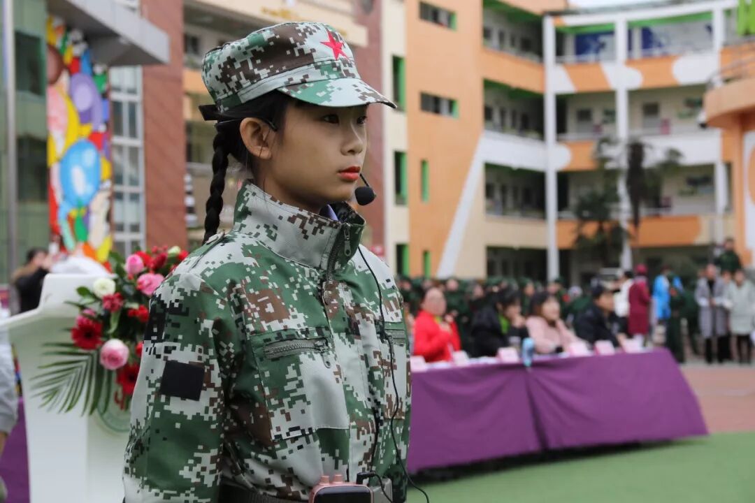 【体育节开幕式】三军兵娃亮风姿,运动赛场展竞技 ——火炬一小第七届体育节开幕式超燃来袭