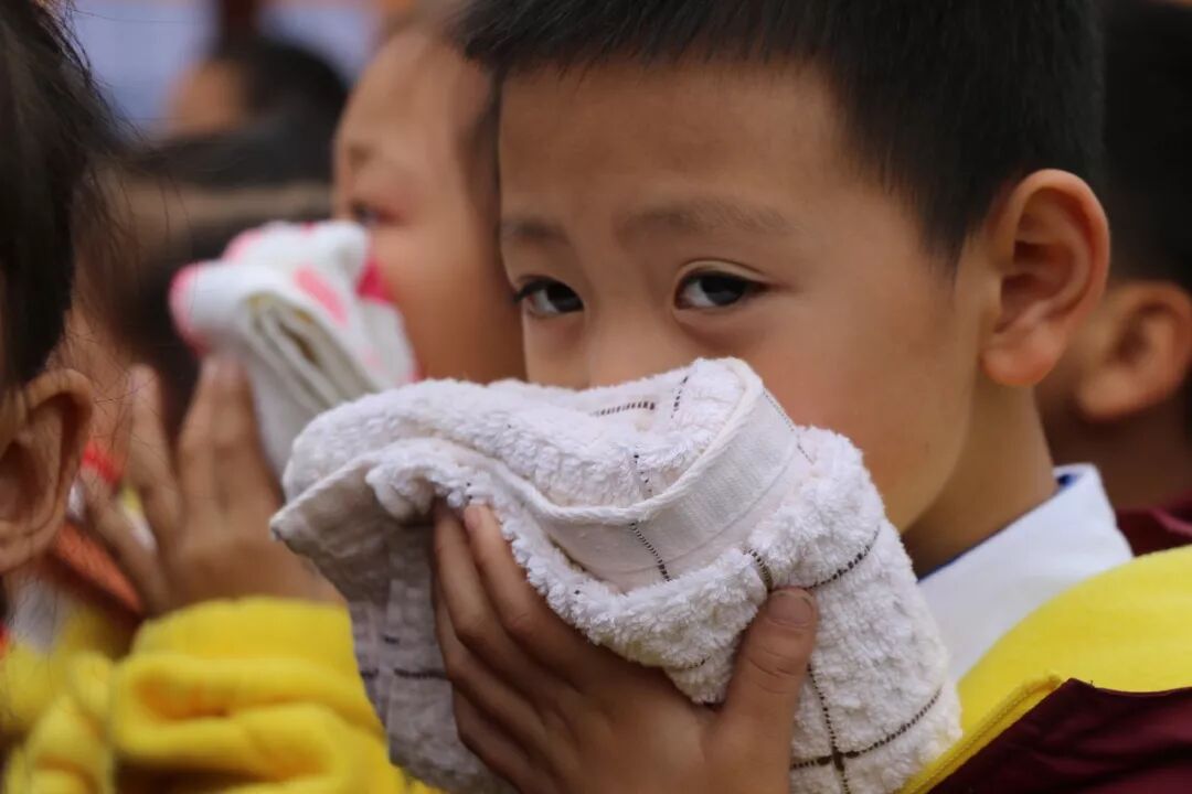 【火一动态】防患未然 生命至上 ——火炬一小2019年秋消防安全疏散演练