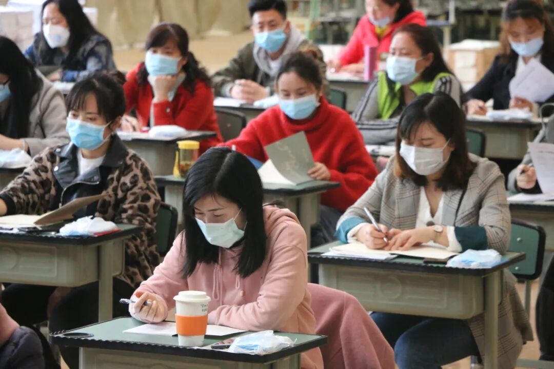 【火一动态】经历“大考”,正当其时——火炬一小2020年春开学准备“四部曲”