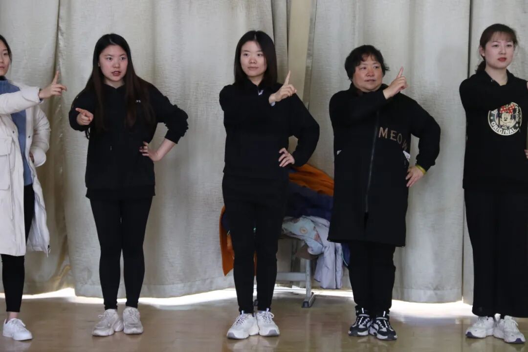 【火一动态】美丽如你 优雅如你 知性如你 丨火炬一小三八节致敬女神活动