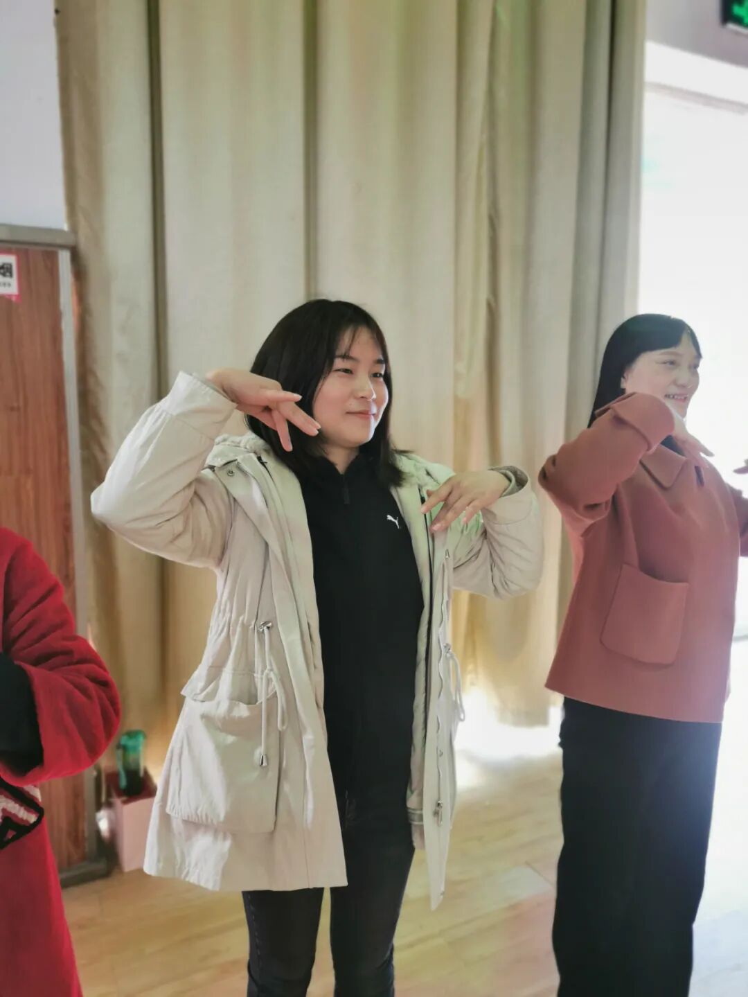 【火一动态】美丽如你 优雅如你 知性如你 丨火炬一小三八节致敬女神活动