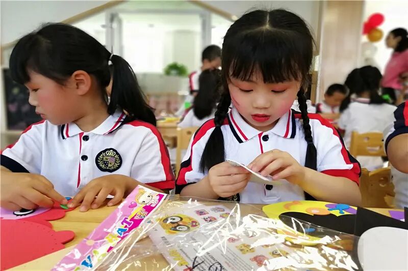 【一幼动态】不一样的六一,我们用快乐向党献礼
