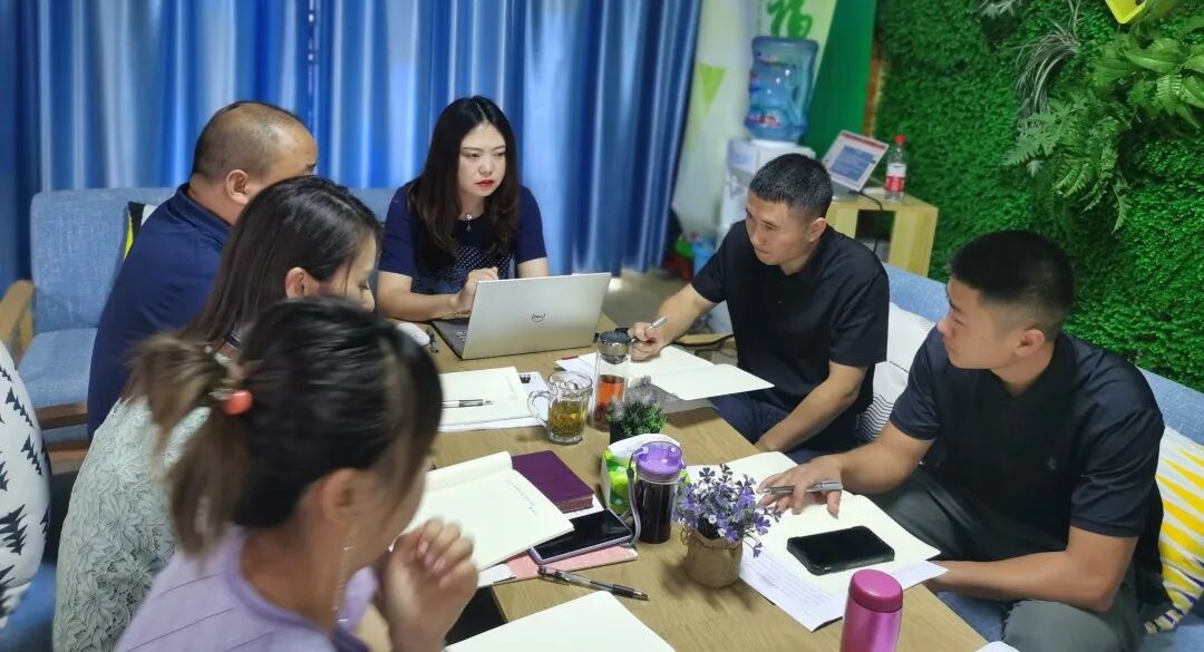火一开学季丨凝心聚力  向高品质学校前进丨2021年秋教师分层系列培训