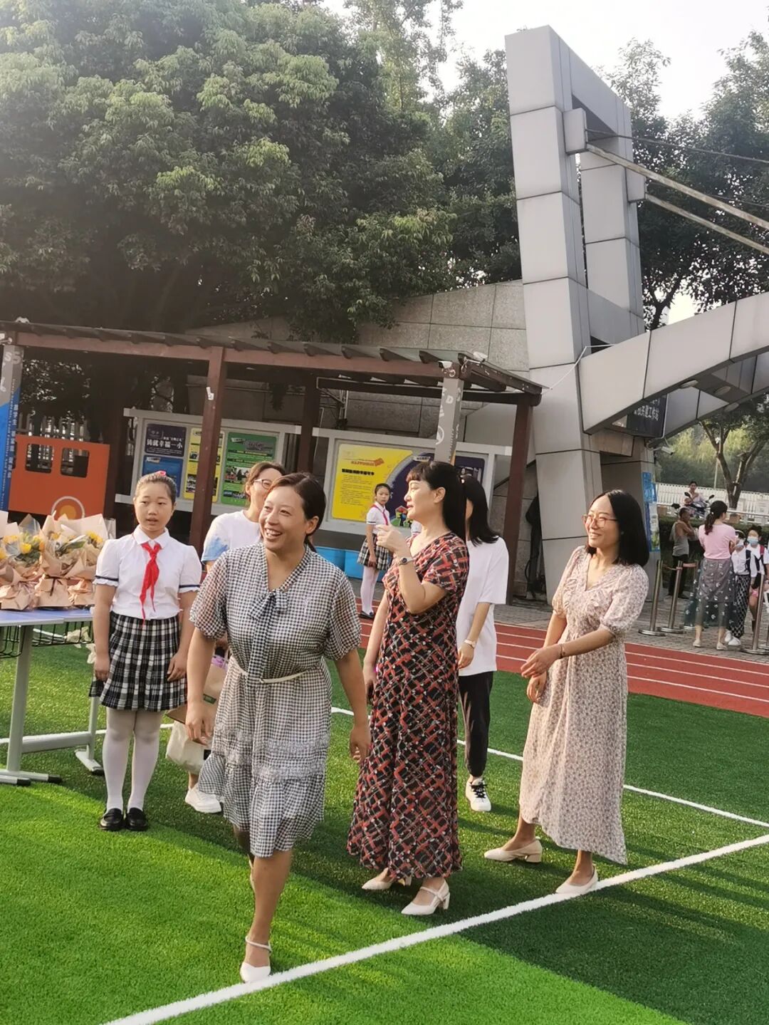 【火一动态】星教师,向阳而生 ——火炬一小庆祝教师节系列活动
