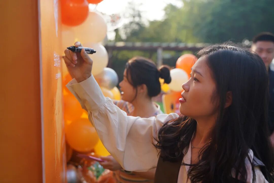 【火一动态】星教师,向阳而生 ——火炬一小庆祝教师节系列活动