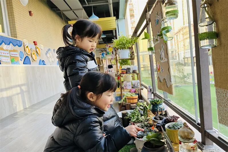 【一幼动态】以无声的环境，孕有生的发展| 火炬一幼环创观摩评比活动
