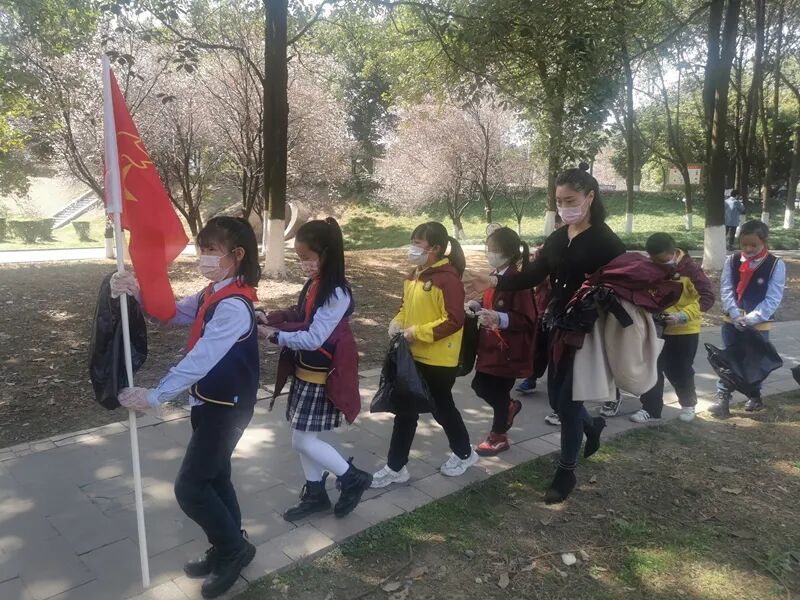 火一动态|学雷锋,我们在行动