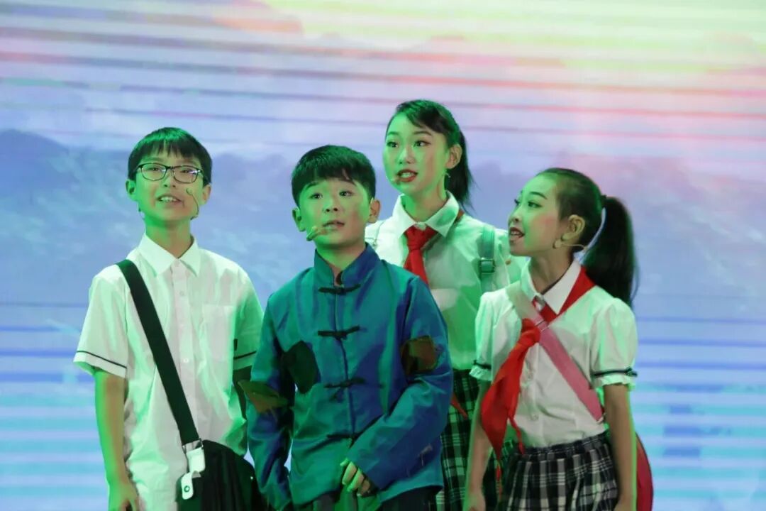火一喜报|我校选手在绵阳市中小学生演讲总决赛上第八次获得特等奖