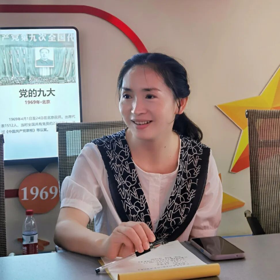 火一动态|总结回顾 携手致远||火炬一小名师工作室期末总结会暨假期工作安排会