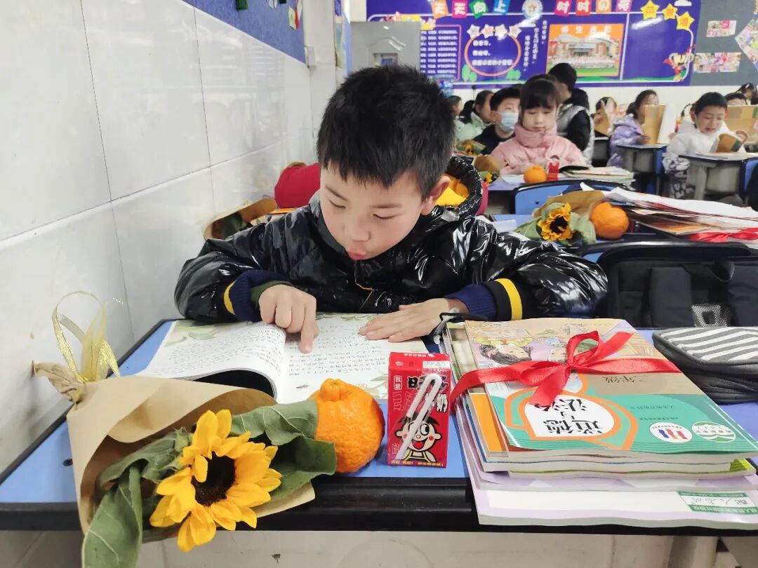 火一开学季|开学啦||春天,与读书同行!