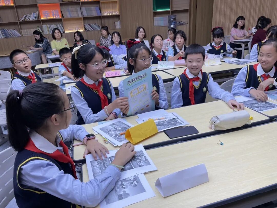 聚焦素养立意 研思绘本教育——火炬一小共同体与四川天府新区麓湖小学英语组联合教研活动