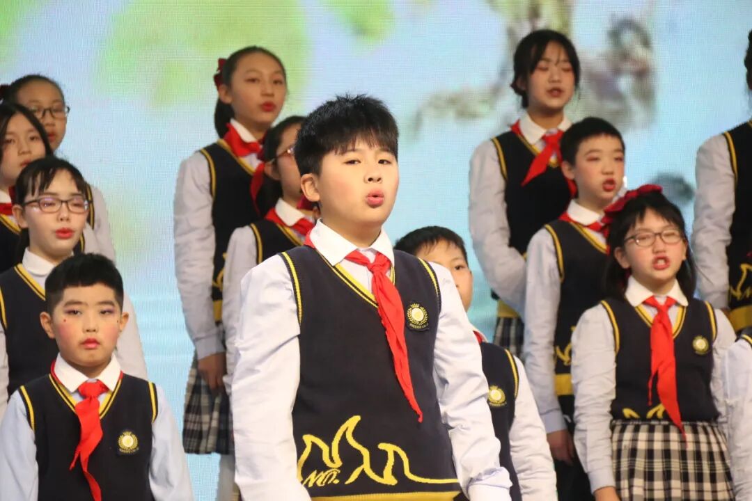 童声诵经典  幸福龘龘年 ——火炬一小2024迎新年系列活动