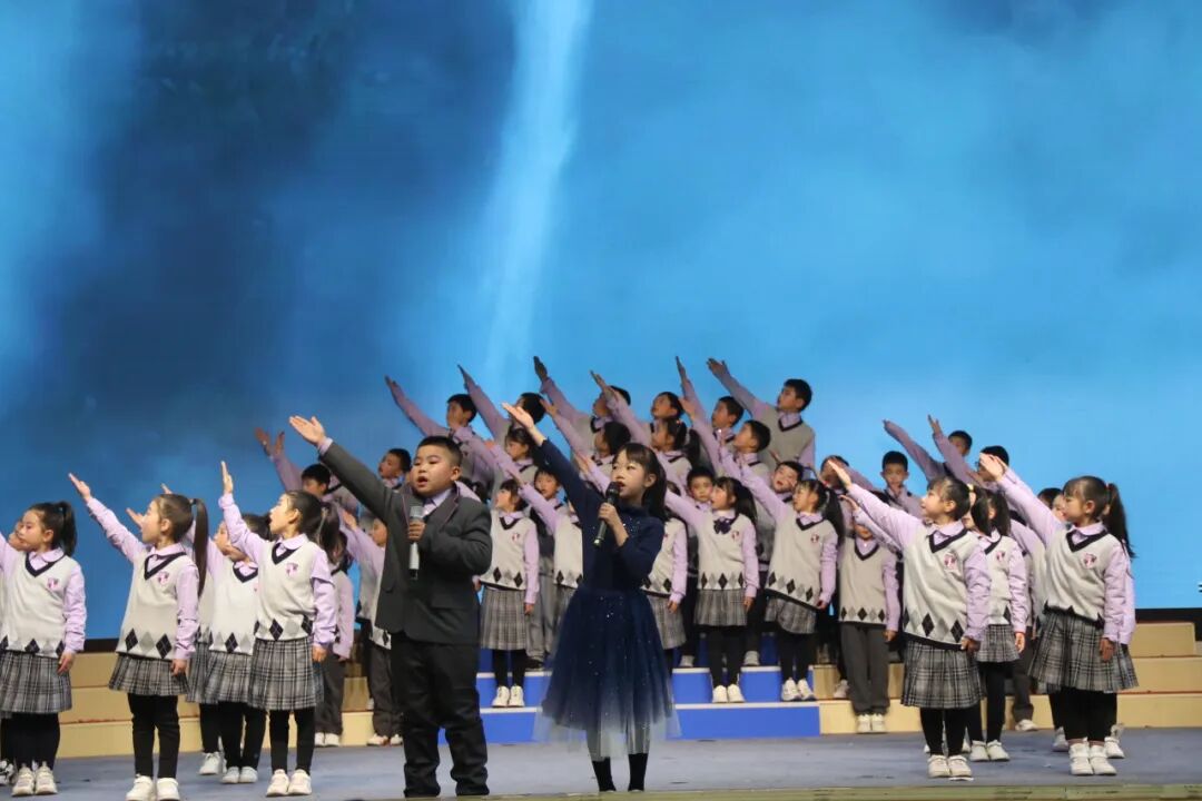 童声诵经典  幸福龘龘年 ——火炬一小2024迎新年系列活动
