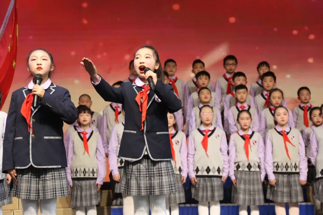 童声诵经典  幸福龘龘年 ——火炬一小2024迎新年系列活动