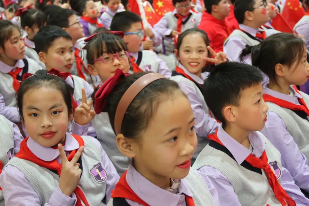 童声诵经典  幸福龘龘年 ——火炬一小2024迎新年系列活动