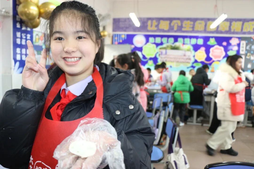 童声诵经典  幸福龘龘年 ——火炬一小2024迎新年系列活动