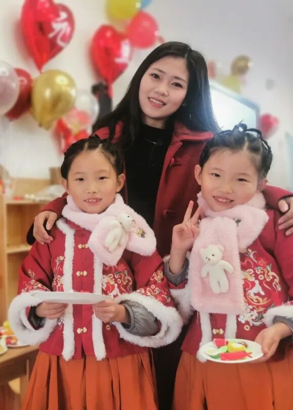 童声诵经典  幸福龘龘年 ——火炬一小2024迎新年系列活动