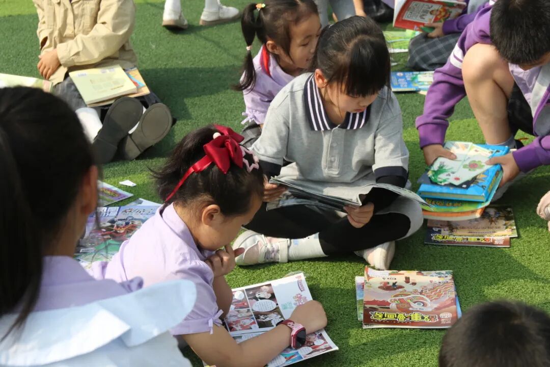 【火一读书节】春色恰如许,“旧书”开启新旅程 ---火炬一小2024年春第十一届读书节之跳蚤书市