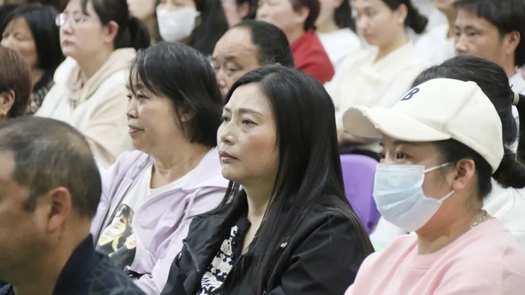 家校携手,同行以致远 --2024年春火炬一小家校共育活动月