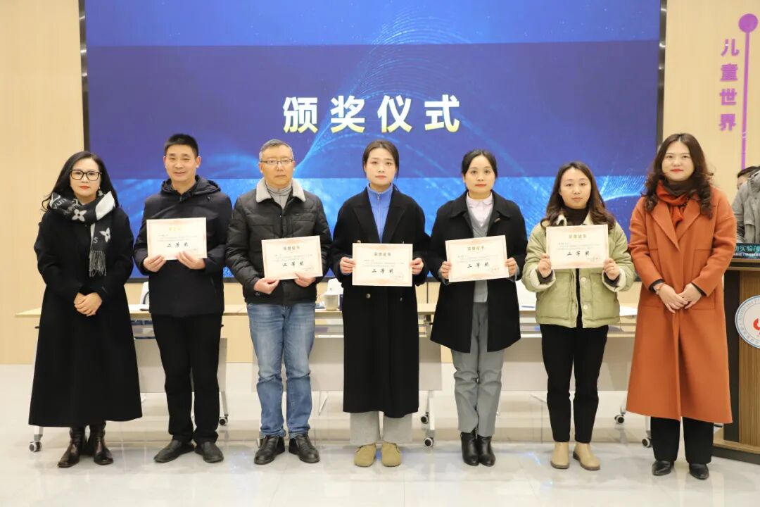 推动实验创新 “微观” 展望未来 —— 高新区科学教育创新中心开展科学教师培训活动
