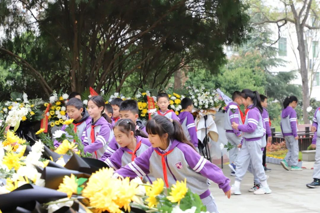 清明追思缅先烈 少年砥砺传薪火 ——火炬一小清明节主题系列活动