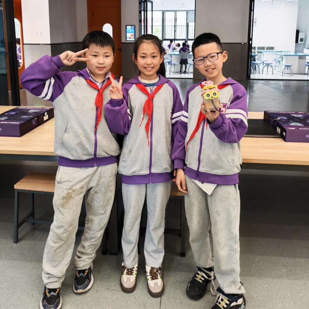 火一捷报|沸腾!火一学子首次参加全国智能创新挑战赛斩获银、铜双奖!