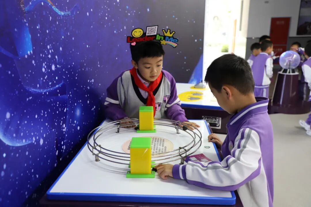 【火一月刊】十月耕耘,星光满载 在光影交织中,珍藏教育的每一瞬微光