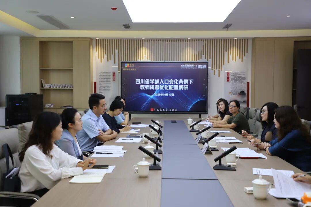 【火一月刊】十月耕耘,星光满载 在光影交织中,珍藏教育的每一瞬微光