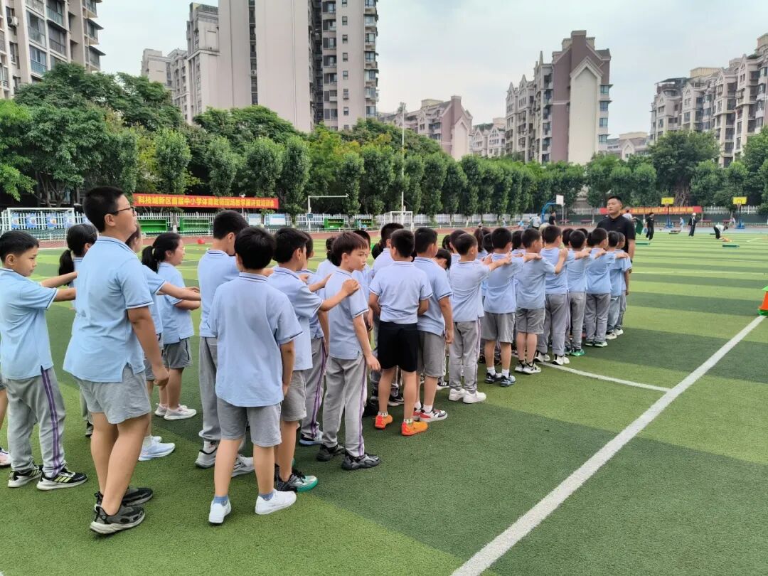 【火一月刊】夏序的帧记,一帧一成长——五月,火炬一小以镜头为笔,记录教育的夏天